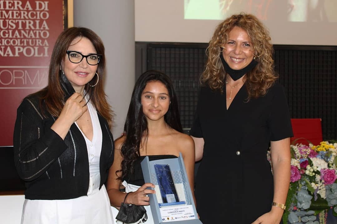 "Napoli è Donna": Ludovica Nasti riceve il Premio Lydia Cottone